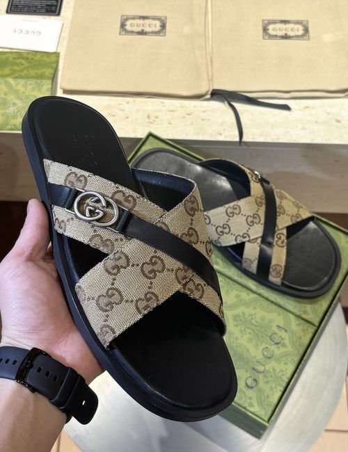 Gucci Crossover Sandals With Double G Hardware