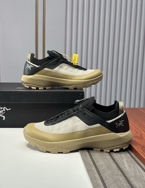 ArcTeryx Waterproof Non-slip Off-road Shoes
