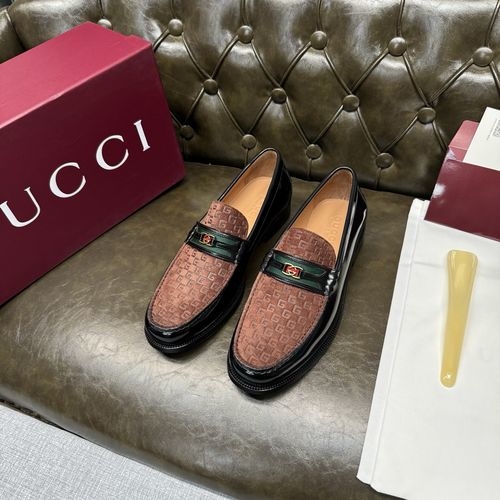 Gucci Embossed Webbing Trim Leather Loafers