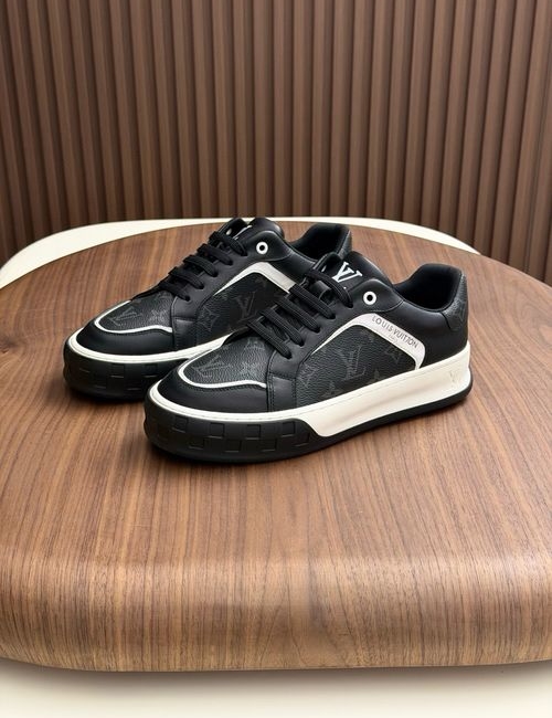 Louis Vuitton LV Premium Stitched Sneakers With Soft Inner Lining