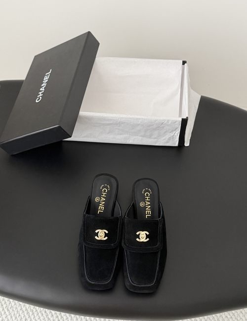 Chanel Vintage Schoolbag Buckle Slip-On, Leather Upper, Sheepskin Lining, Genuine Leather Sole