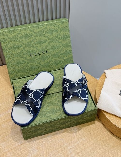 Gucci Lido Series Slides With Interlocking G