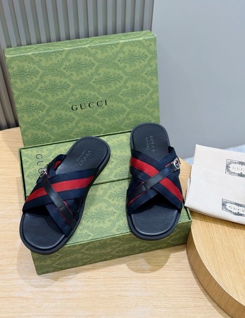 Gucci Lido Series Slides With Interlocking G