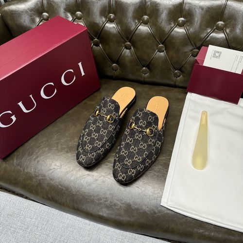 Gucci Black Canvas Mule Gold Buckle Apricot Lining