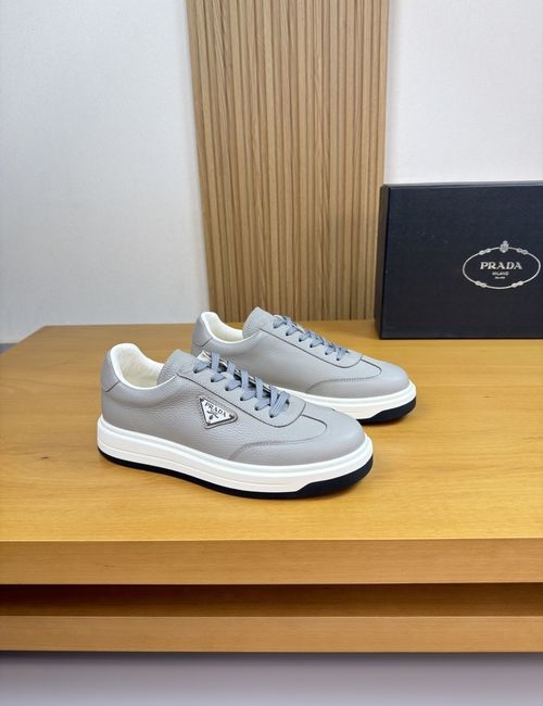 Prada Premium Casual Sneakers Imported Grain Leather Lined TPU Sole