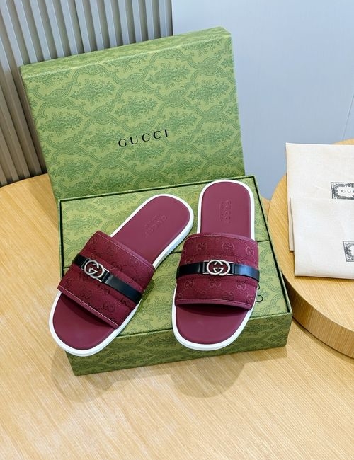 Gucci Lido Series Slides With Interlocking G