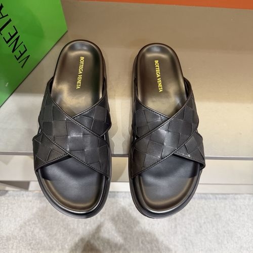 Bottega Veneta BV Hand-woven Comfortable Casual Slides