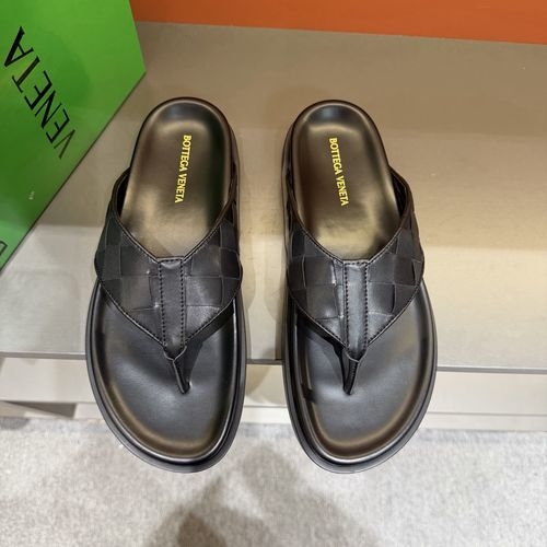 Bottega Veneta BV Hand-woven Comfortable Casual Slides
