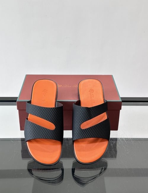 Loro Piana LP Croc-embossed Patent Leather Slides