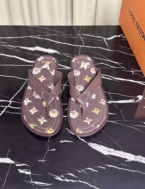 Louis Vuitton LV Cowhide Logo Printed Comfort Slides