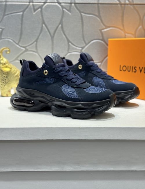 Louis Vuitton LV Dynamic Thick-Soled Sneakers, Leather Upper, Brand Logo