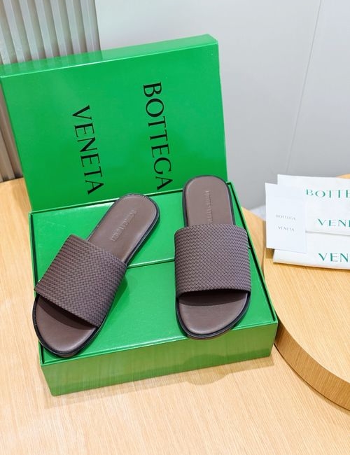 Bottega Veneta BV Woven Leather Mule Sandals With Ergonomic Sole