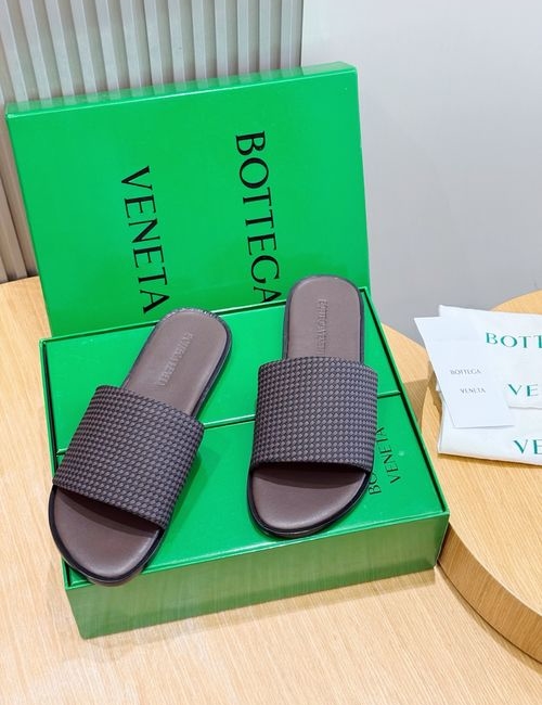 Bottega Veneta BV Woven Leather Mule Sandals With Ergonomic Sole