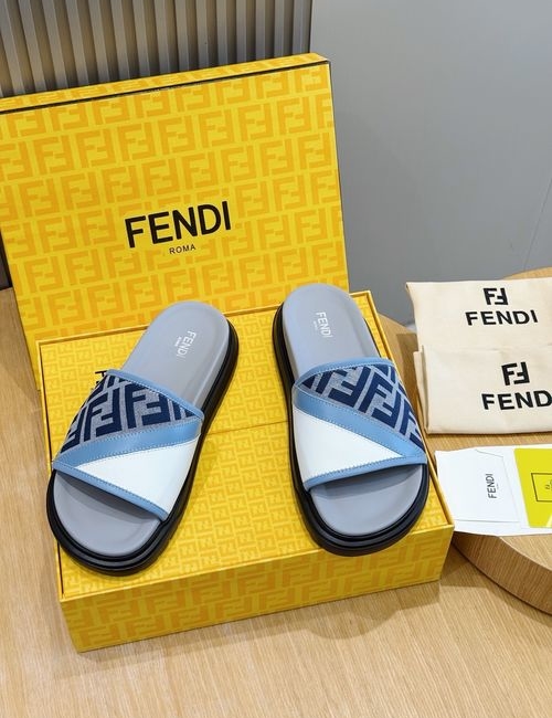 Fendi Color-block Rubber Slide Sandals With FF Pattern