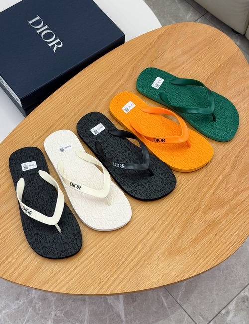 Christian Dior CD Flip Flops Made Of Thick Imported Cowhide