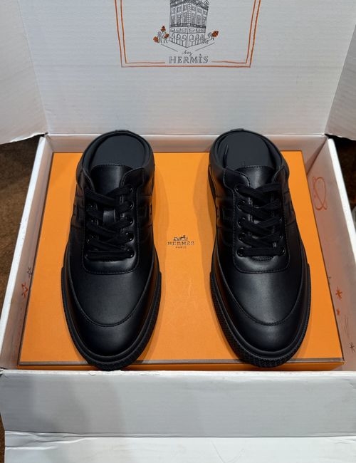 Hermes Bouning Sneakers With Extra Laces And Box