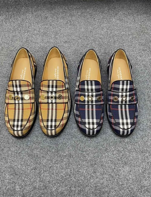 Burberry Leather Dress Shoes With Genuine Sole