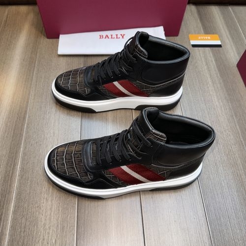 Bally Nappa Grained Leather Shoes