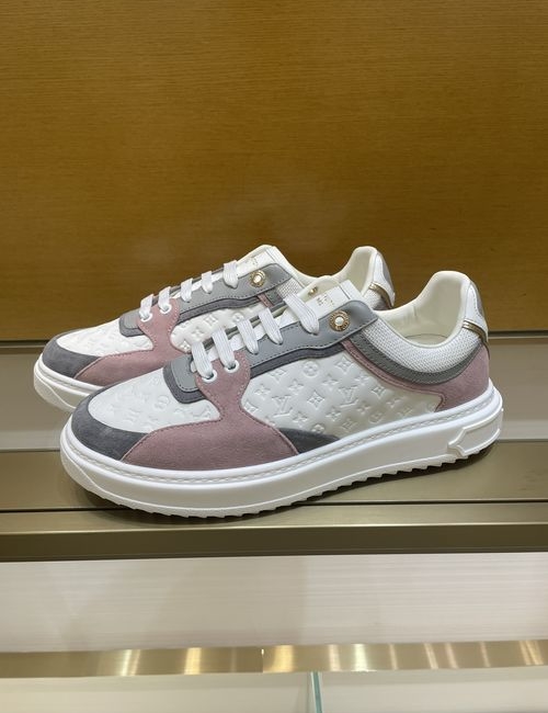 Louis Vuitton LV Multi-color Casual Daily Wear Shoes
