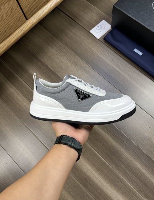 Prada Premium Casual Sneakers Patent Leather Upper