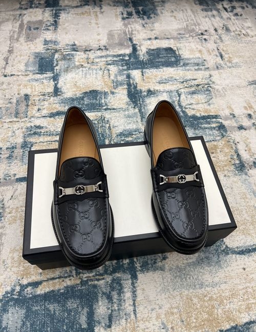 Gucci Loafer Shoes In Calfskin With G Logo
