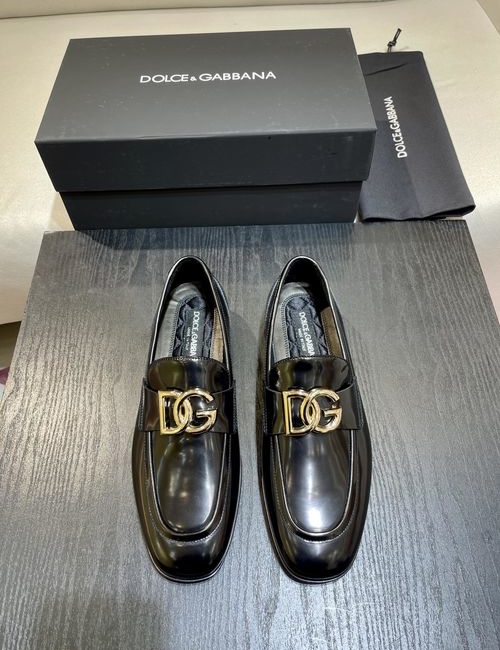 Dolce & Gabbana DG Bernini Series Moccasins With Antique Charms