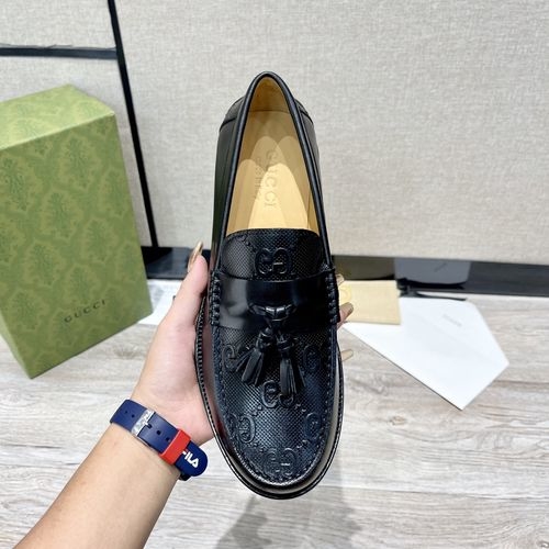 Gucci Interlocking G Leather Loafers