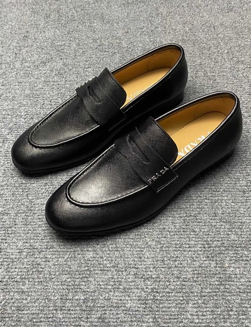 Prada Leather Shoes Cowhide Lining Leather Outsole