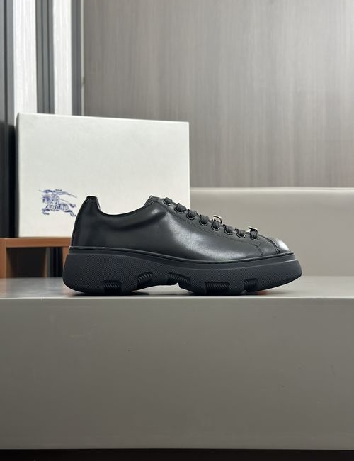 Burberry Plaid Fabric Stitching Calfskin Shoes