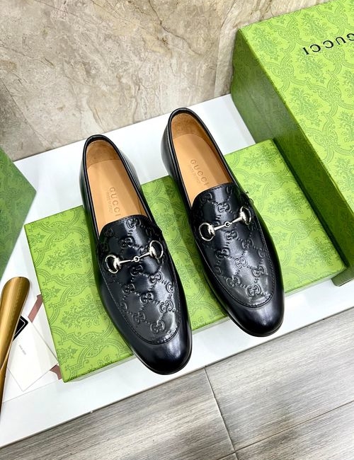 Gucci G Metal Buckle Leather Loafers