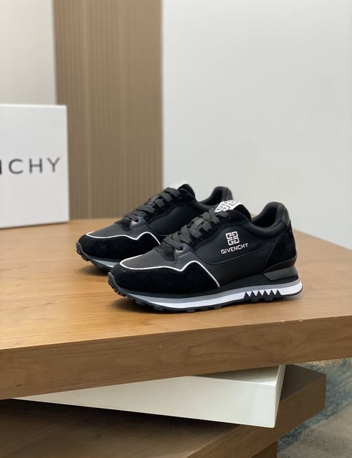 Givenchy Premium Nappa Leather Casual Sneakers