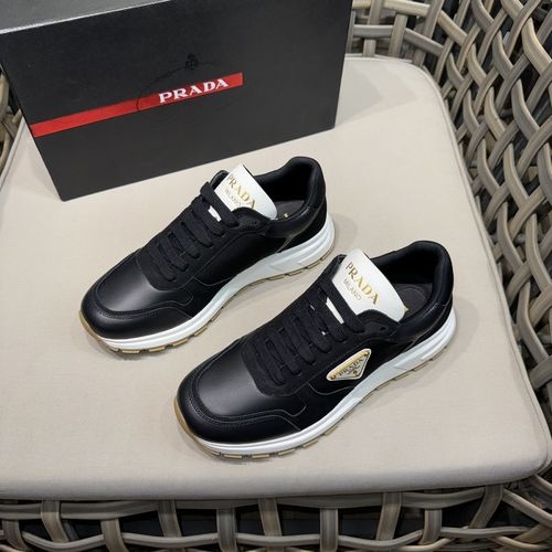 Prada Premium Leather Business Casual Sneakers