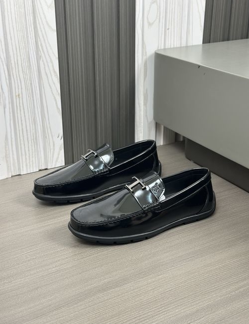 Tods Cow Leather Driving Shoes With Full Packaging