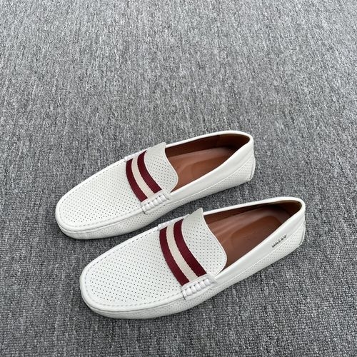 Bally Litchi Grain Leather Slip On Sneakers