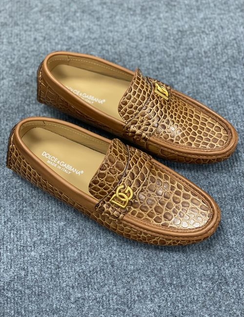 Dolce & Gabbana DG Leather Casual Loafers With Rubber Sole