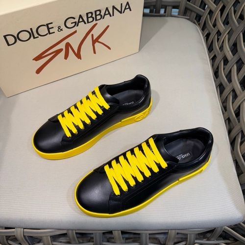 Dolce & Gabbana DG Leather Casual Shoes DG Hardware Buckle