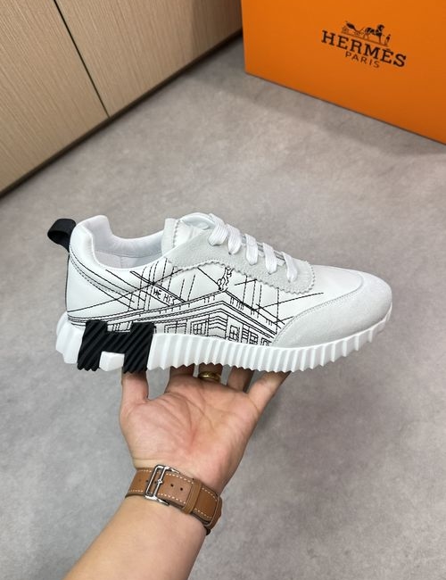 Hermes Embroidered Nappa Suede Casual Sneakers