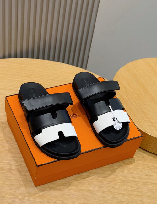 Hermes Chypre Casual Leather Sandals