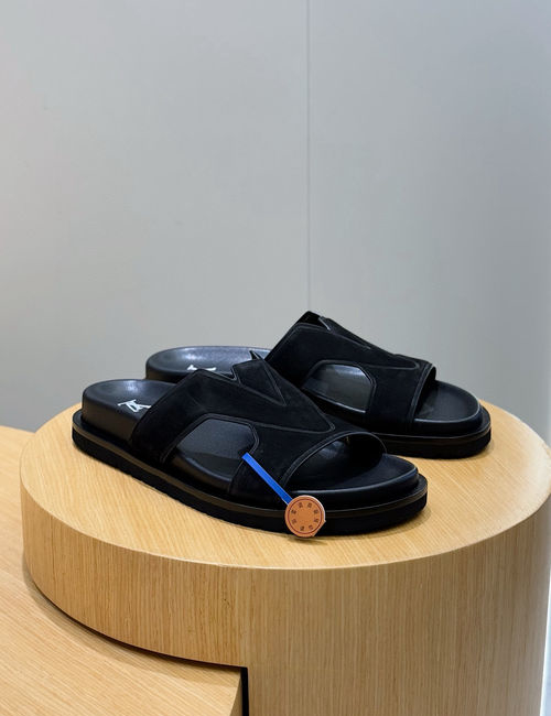 Louis Vuitton LV Oasis Suede Leather Slides