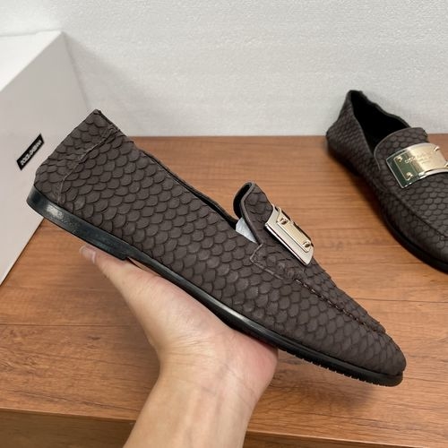 Dolce & Gabbana DG Calfskin Loafers With Gold Nameplate