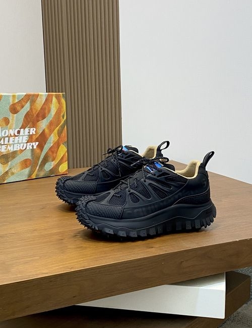 Moncler Trailgrip Amoeba Gore-tex Sneakers