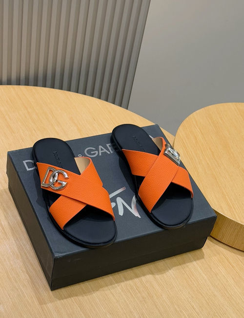 Dolce & Gabbana DG Logo Slides Leather Upper Leather Outsole