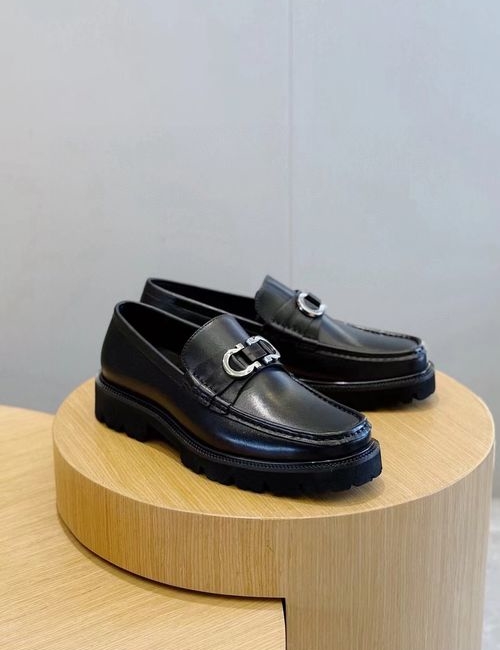 Ferragamo Brushed Leather Derby Shoes With Brogue Details
