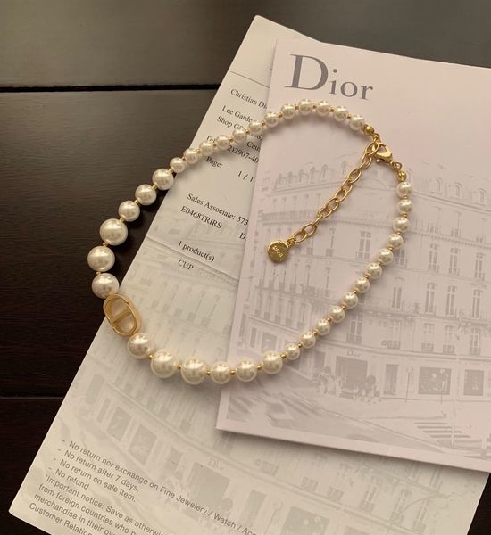 Christian Dior CD Elegant Letter Pearl Necklace