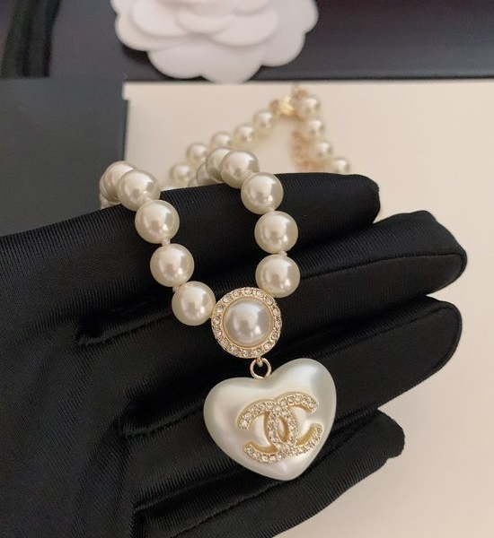 Chanel Sweet Heart Pendant Necklace Jewelry