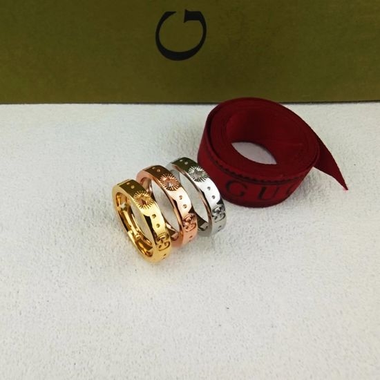 Gucci Vintage Pattern Chain Bracelet