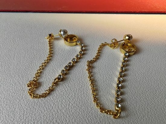 Gucci Asymmetric Rhinestone Decor Stud Earrings