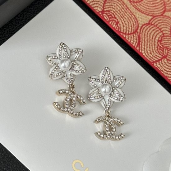 Chanel Stereo Pearl Flower Stud Earrings