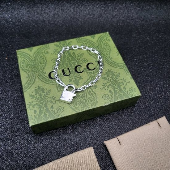 Gucci Classic Simple Decorative Bracelet