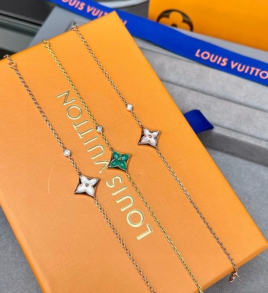 Louis Vuitton LV Amazonite Classic Pattern Chain Bracelet
